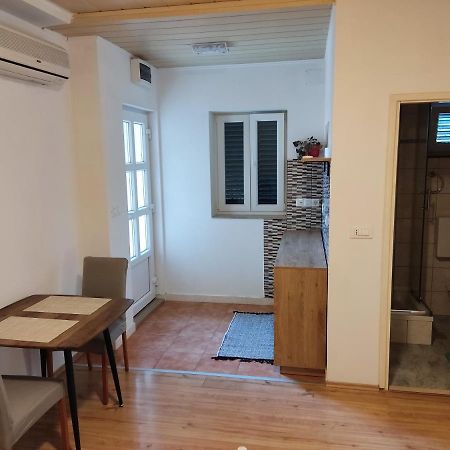 Airport Garden Room Čilipi Εξωτερικό φωτογραφία