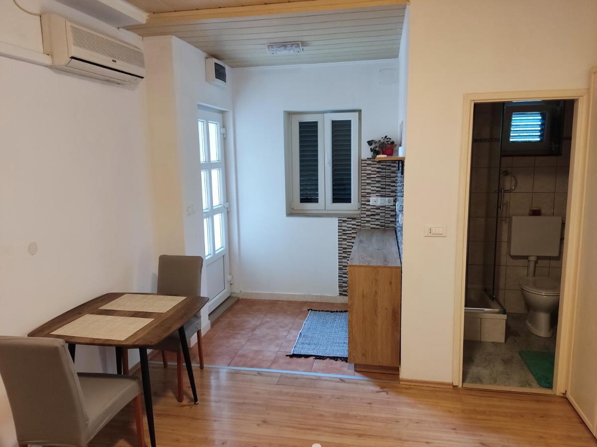 Airport Garden Room Čilipi Εξωτερικό φωτογραφία